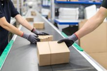 packaging boxes on a conveyor belt